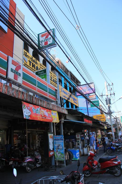 Great Chiangmai Hostel Chiang Mai Bagian luar foto