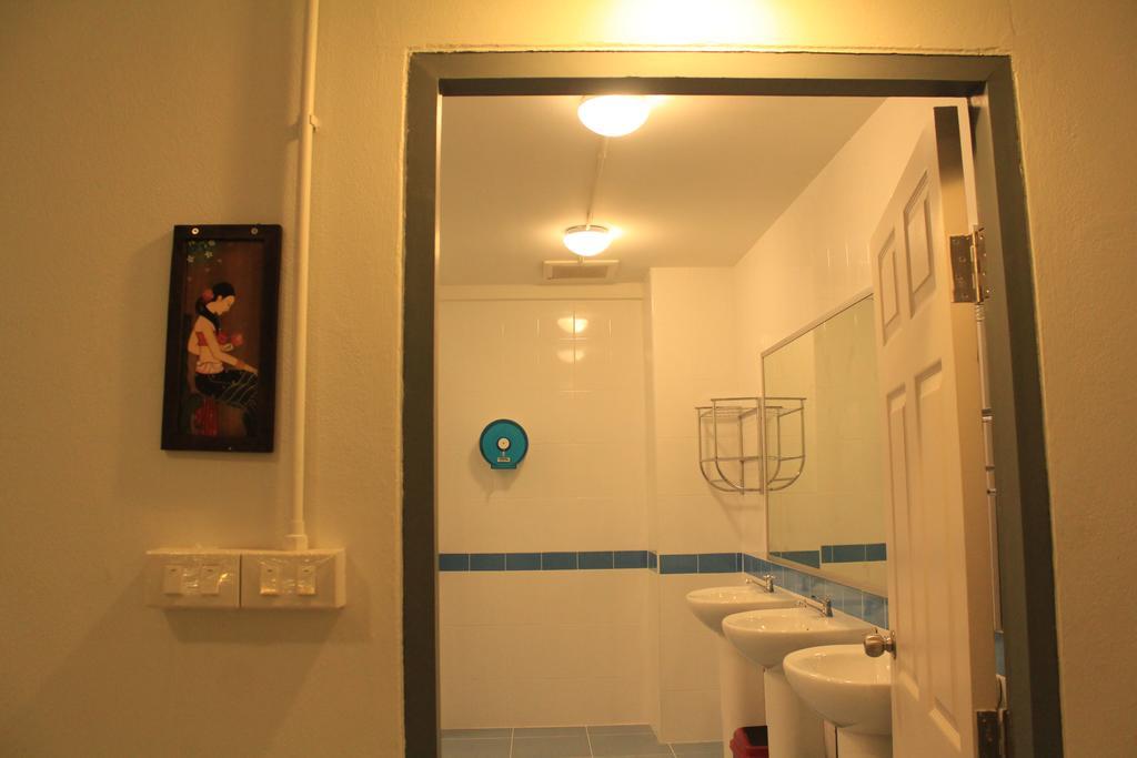 Great Chiangmai Hostel Chiang Mai Bagian luar foto