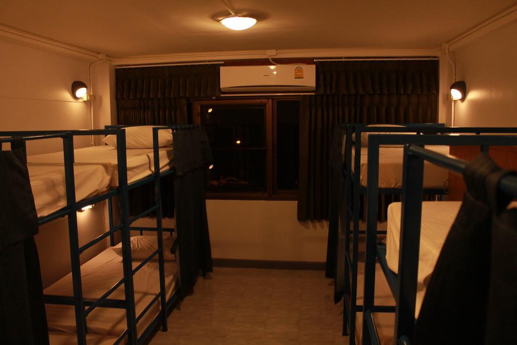 Great Chiangmai Hostel Chiang Mai Bagian luar foto