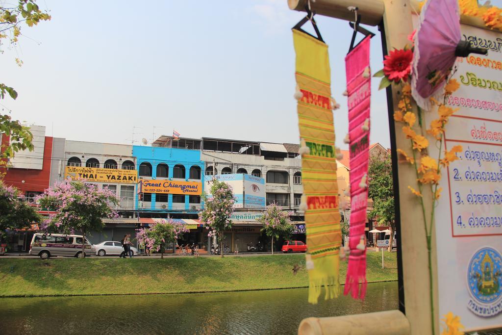 Great Chiangmai Hostel Chiang Mai Bagian luar foto